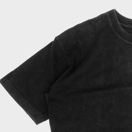 📁 Oversized Streetwear T-Shirt [Mockup]